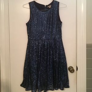 Sequined Blue Sleeveless Dress